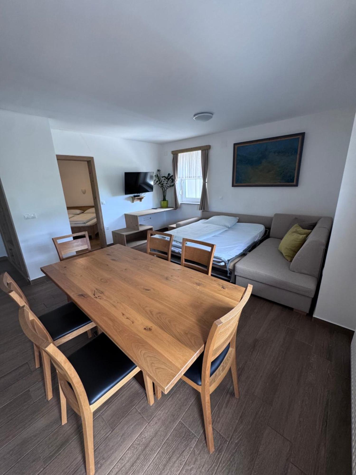 Guesthouse Tolc 스포드냐 소리차 외부 사진
